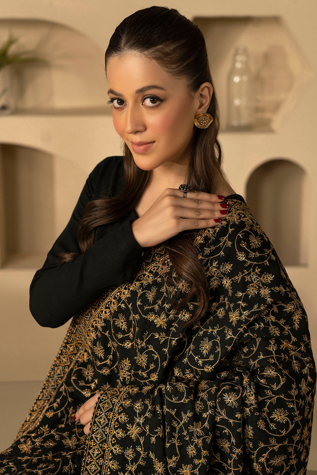 4905-NAYASIA EMBROIDERED KHADDAR SHAWL