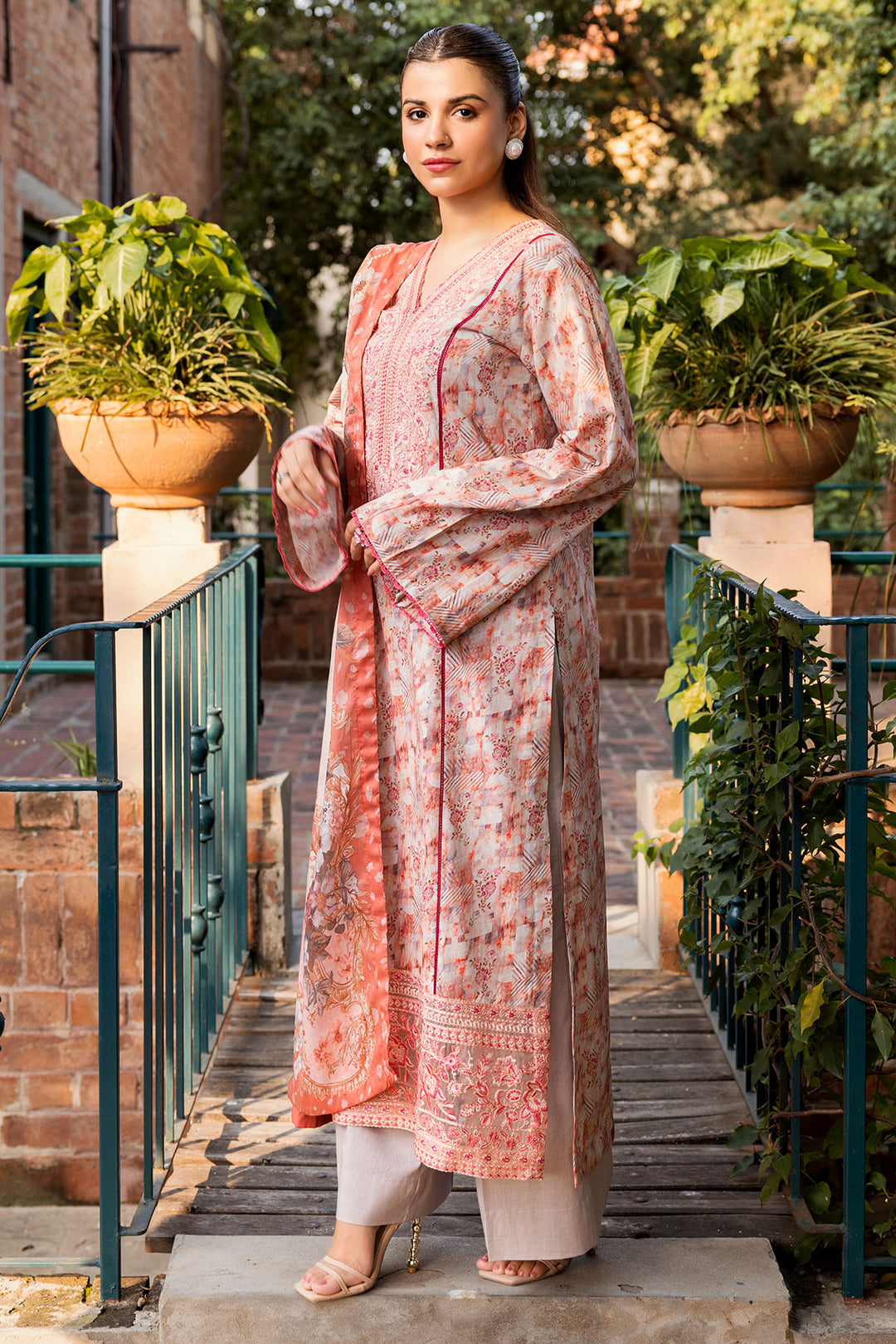 4987-ZIYA DIGITAL PRINTED CAMBRIC UNSTITCHED