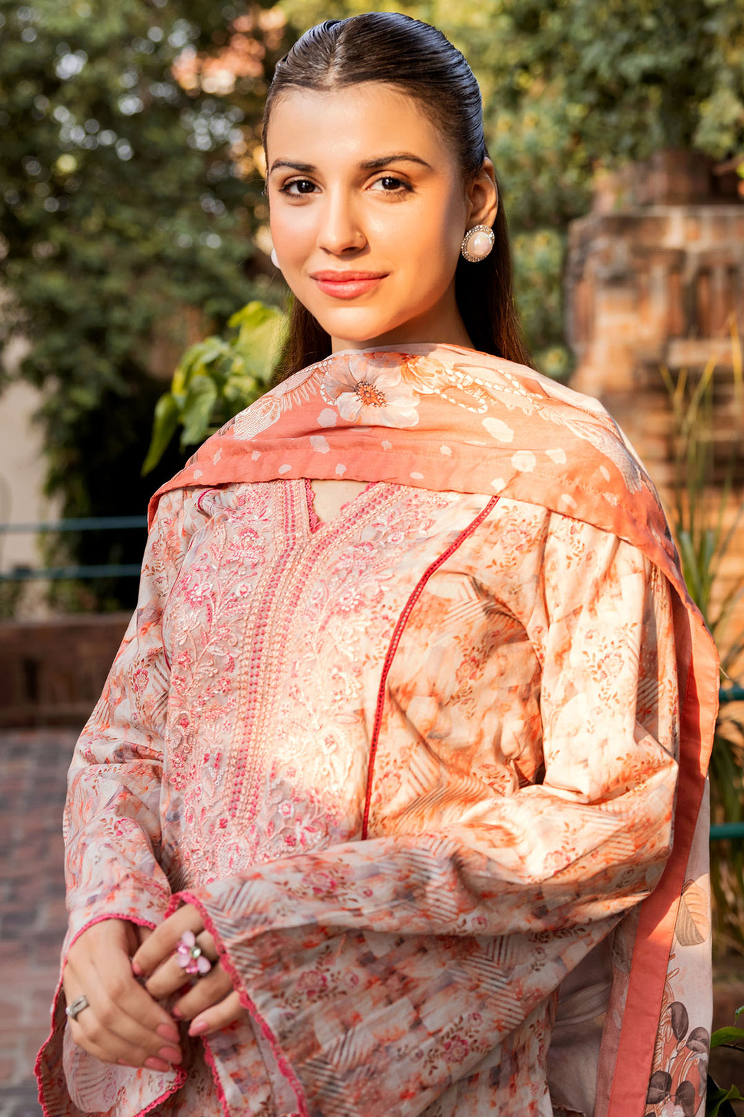 4987-ZIYA DIGITAL PRINTED CAMBRIC UNSTITCHED