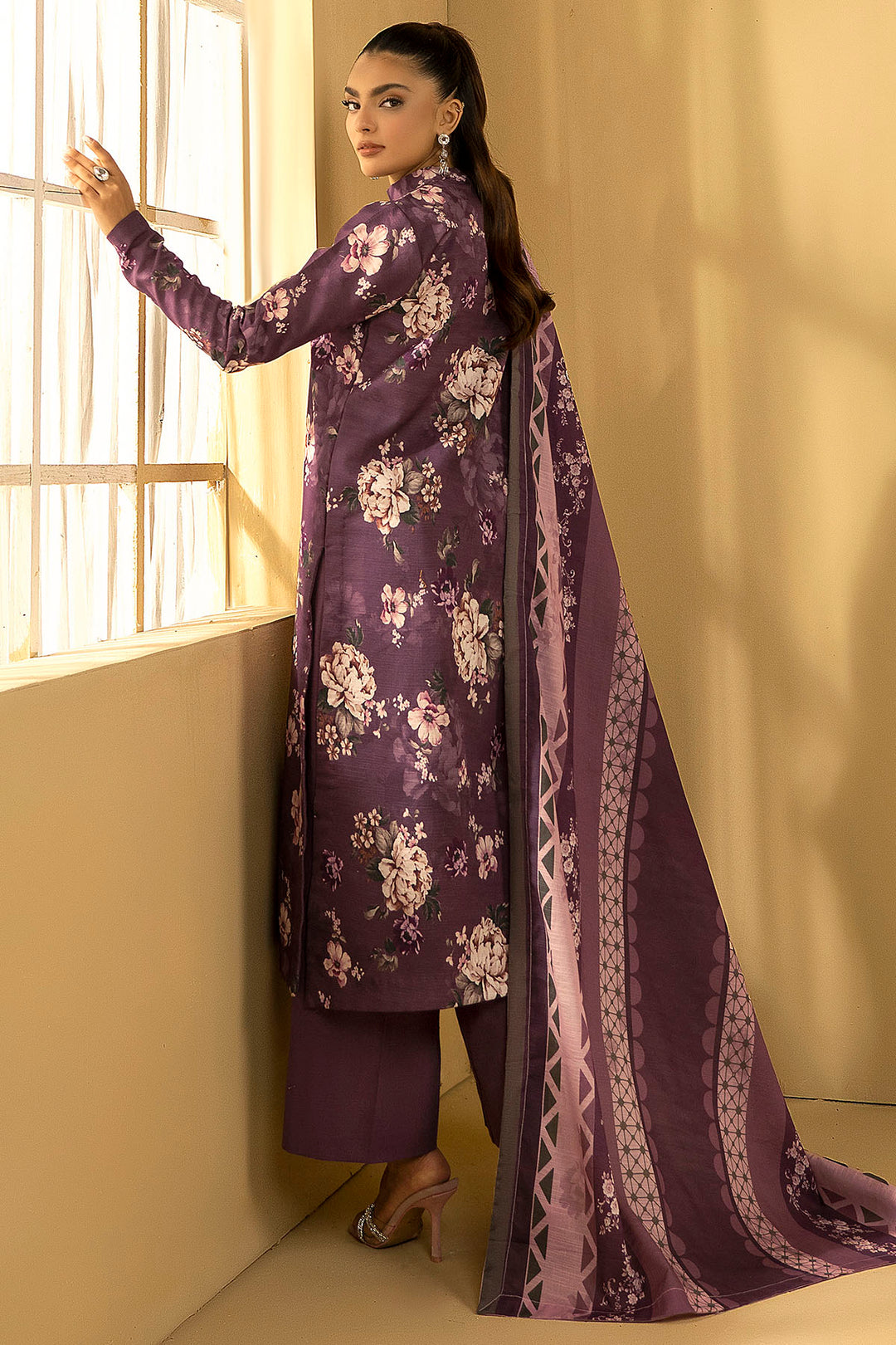 5034-RUHIYA DIGITAL PRINTED KHADDAR UNSTITCHED