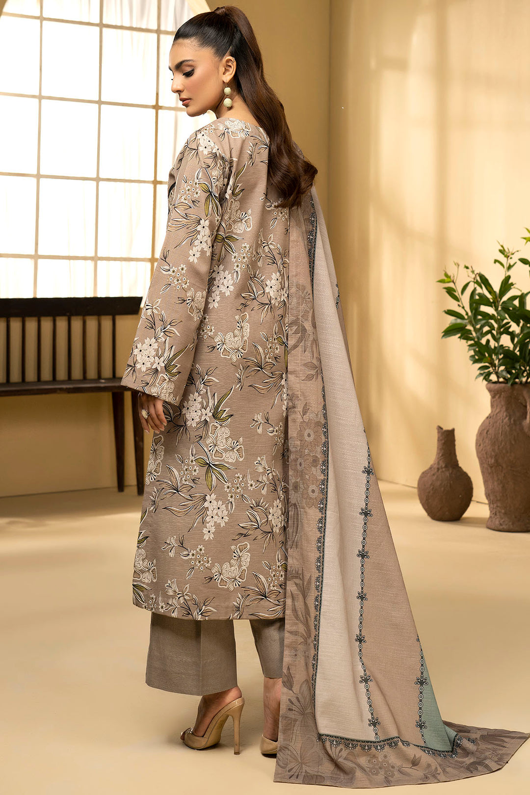 5035-ZUWEYNA DIGITAL PRINTED KHADDAR UNSTITCHED