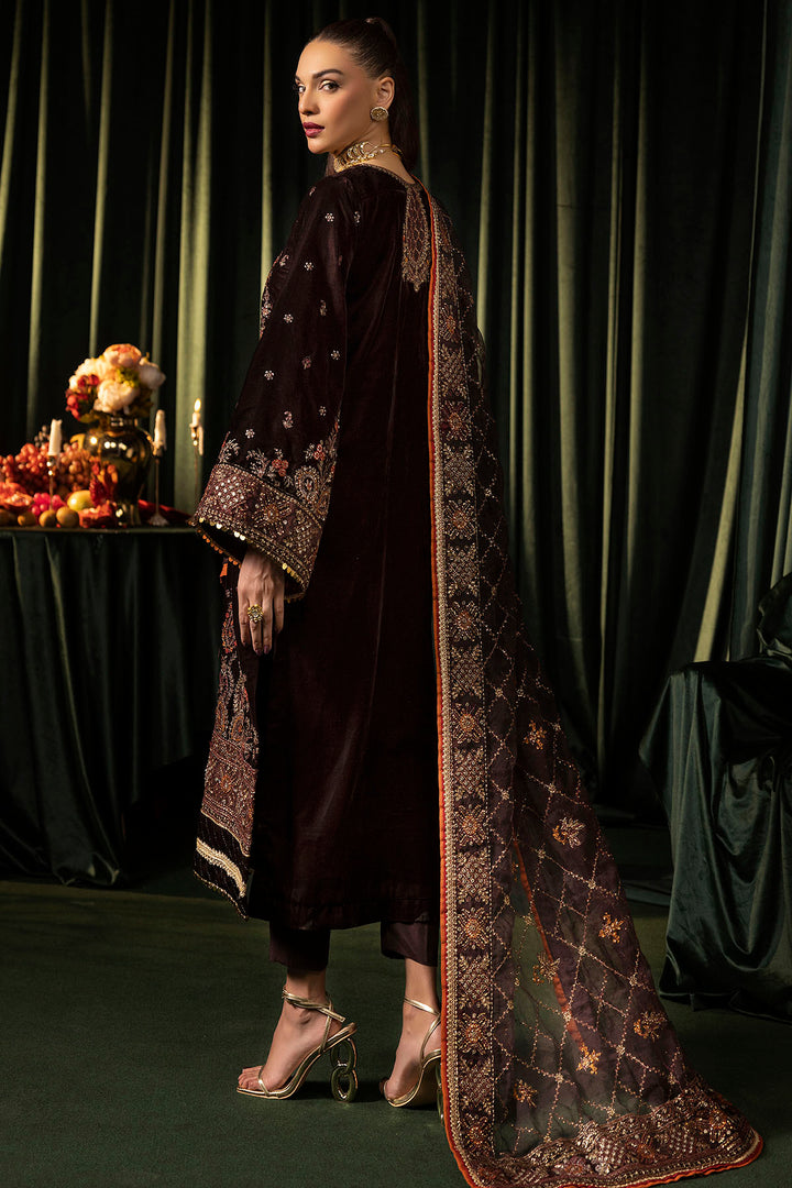 5091-AAHANA EMBROIDERED VELVET UNSTITCHED