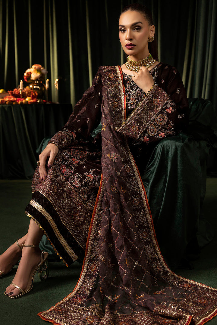 5091-AAHANA EMBROIDERED VELVET UNSTITCHED