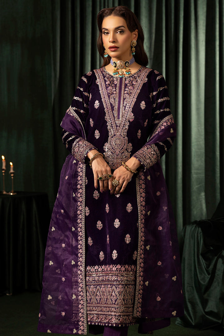 5100-IRHA EMBROIDERED VELVET UNSTITCHED