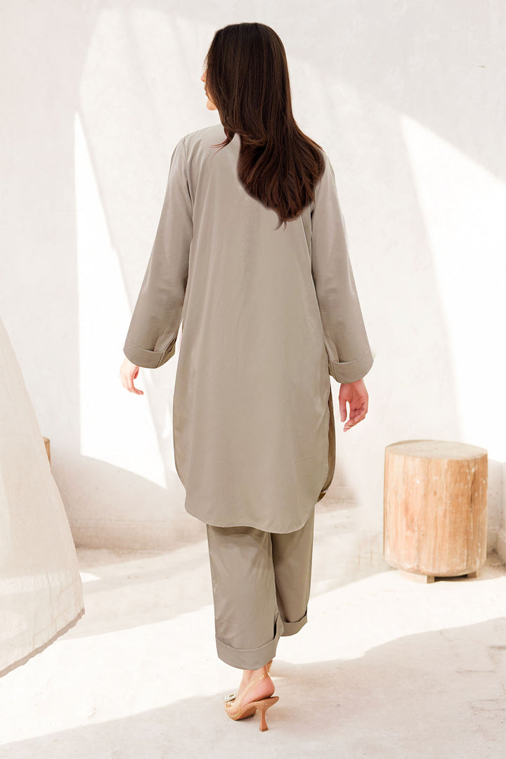 5162-YASNA DYED CREPE STITCHED