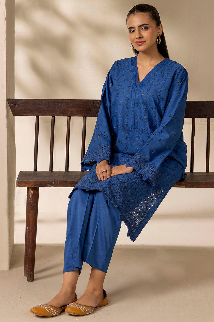 5271-ZIRCON EMBROIDERED CAMBRIC STITCHED