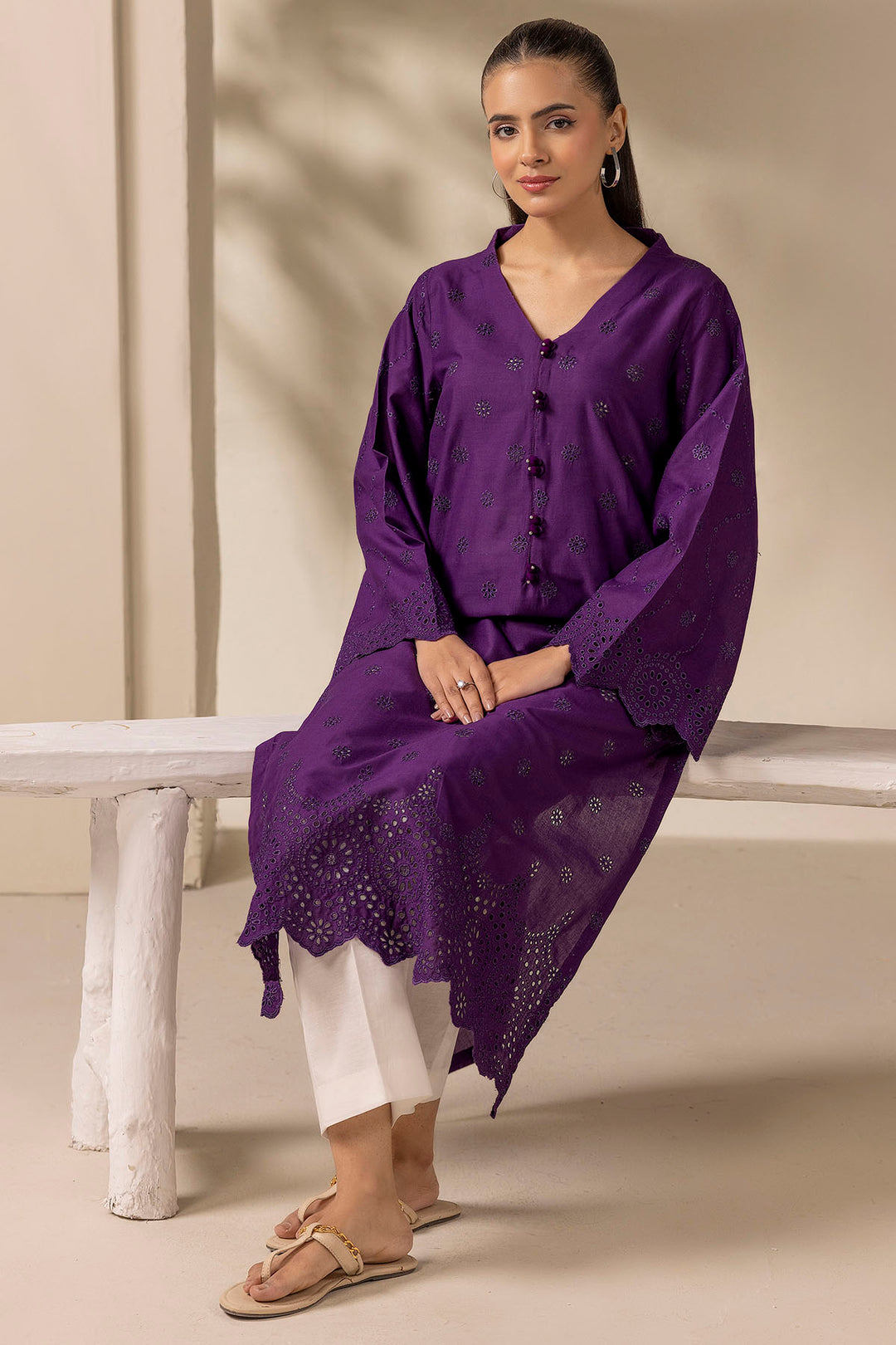 5278-AGATE EMBROIDERED CAMBRIC STITCHED