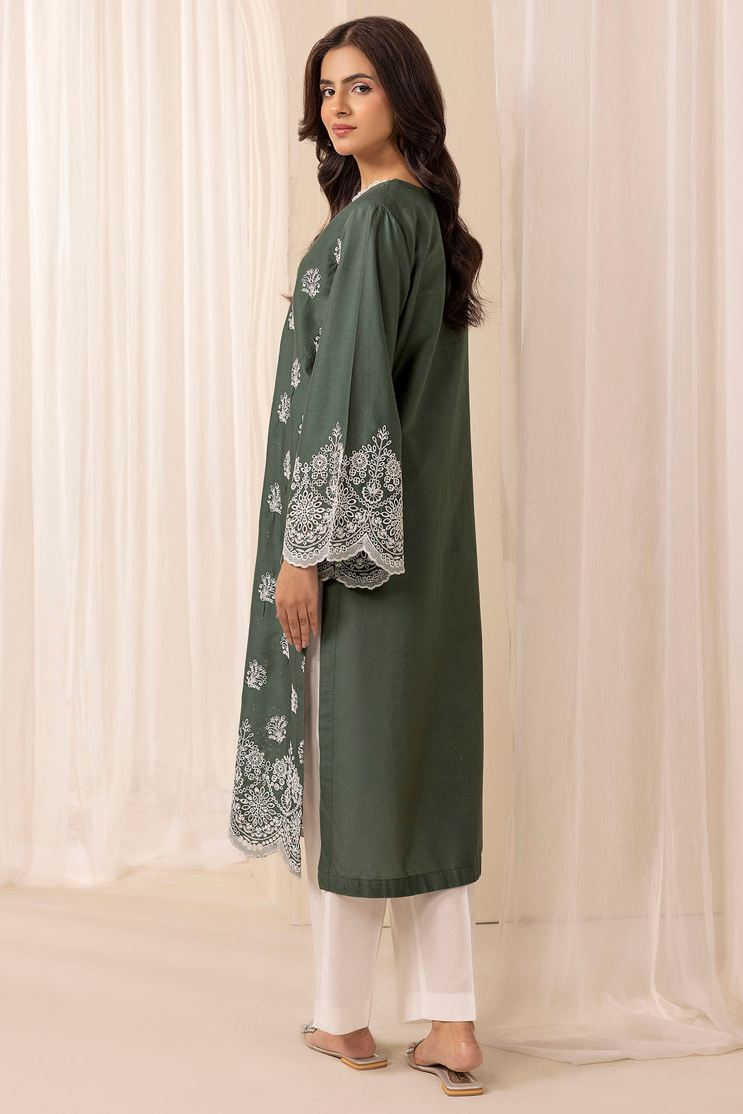 5281-CORAL EMBROIDERED CAMBRIC STITCHED