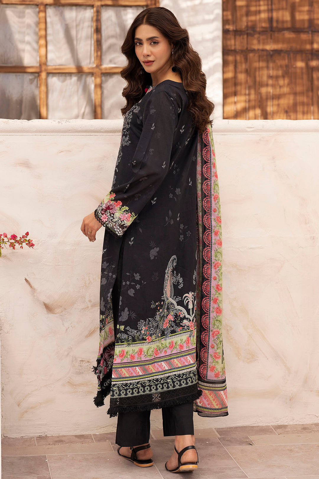 5413-YAREN DIGITAL PRINTED LAWN UNSTITCHED