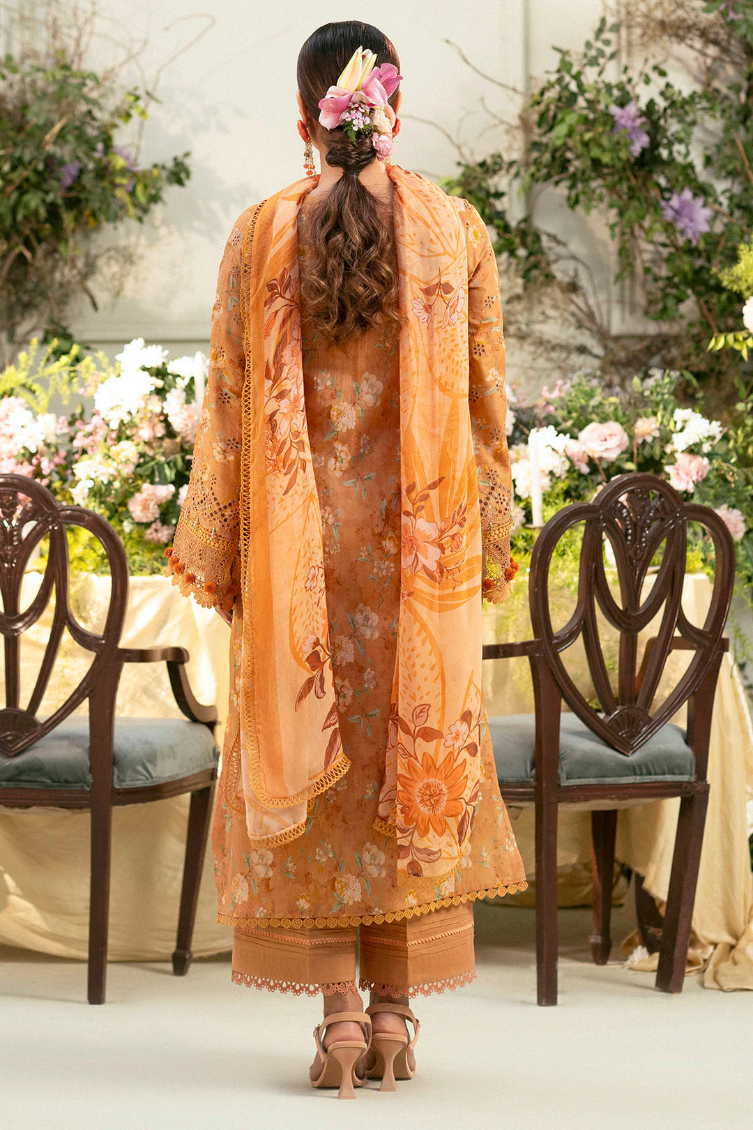 5431-BLUEBEELL EMBROIDERED LAWN UNSTITCHED
