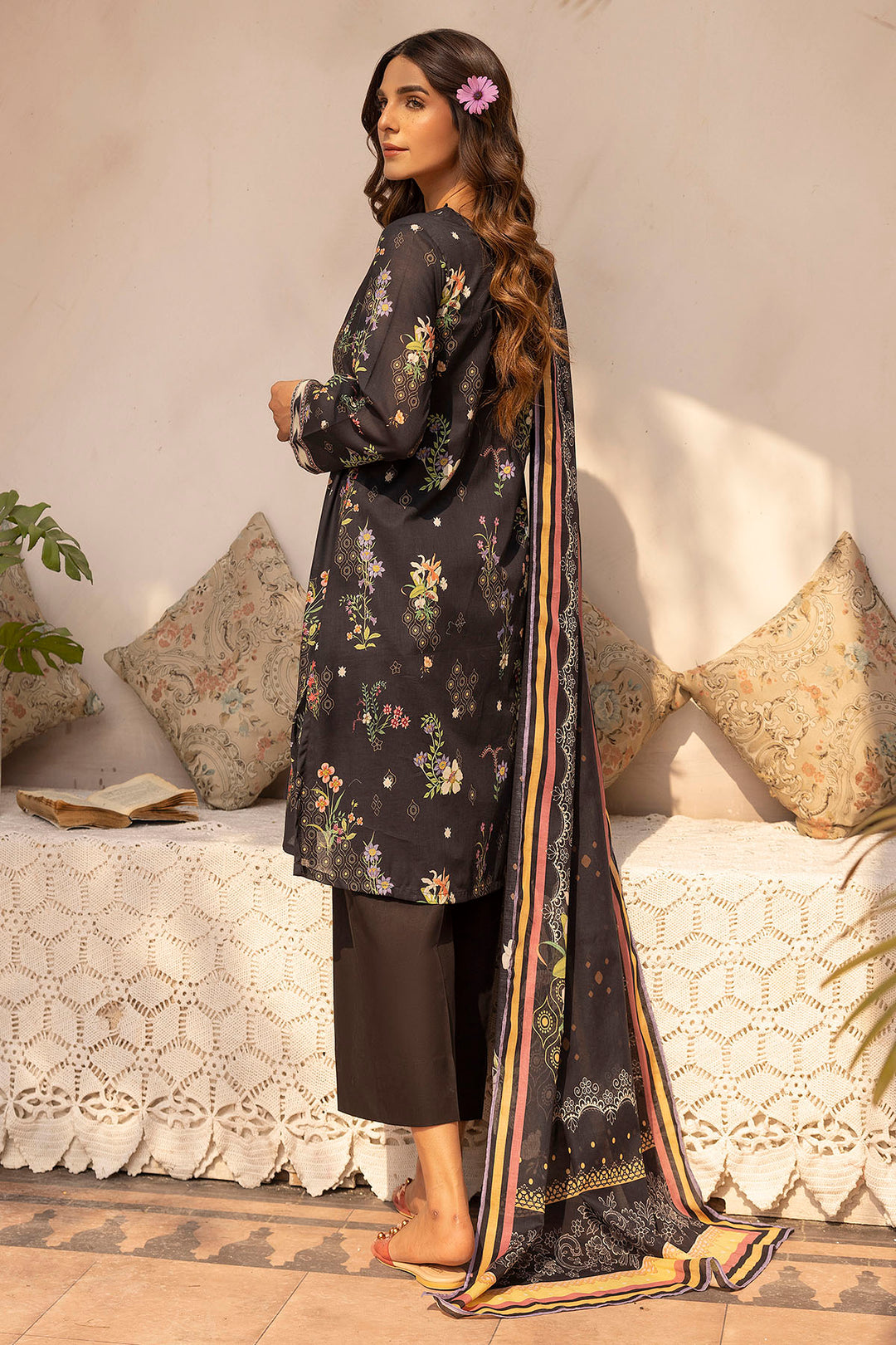 5439-AMARI DIGITAL PRINTED LAWN UNSTITCHED