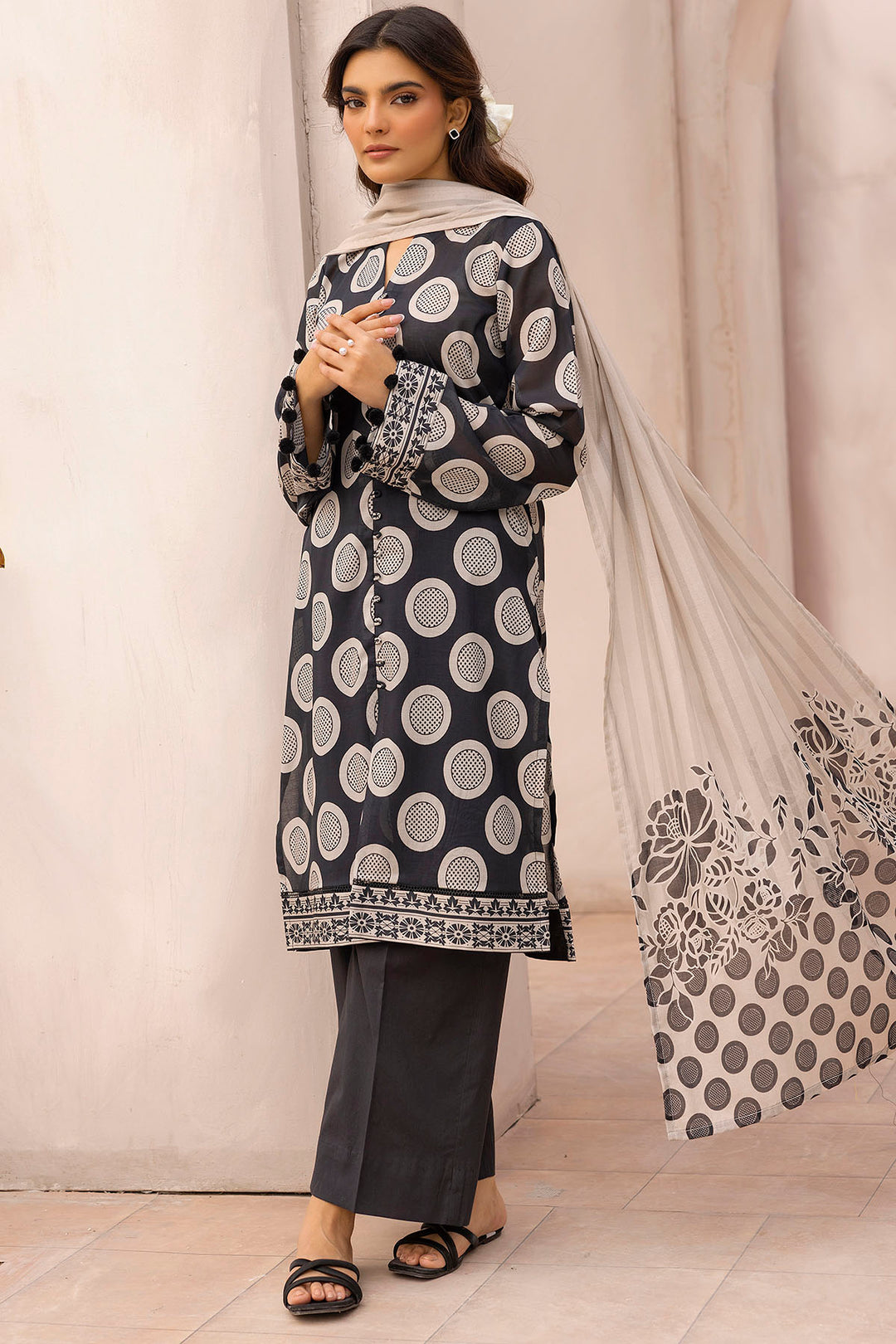 5445-DARYA DIGITAL PRINTED LAWN UNSTITCHED
