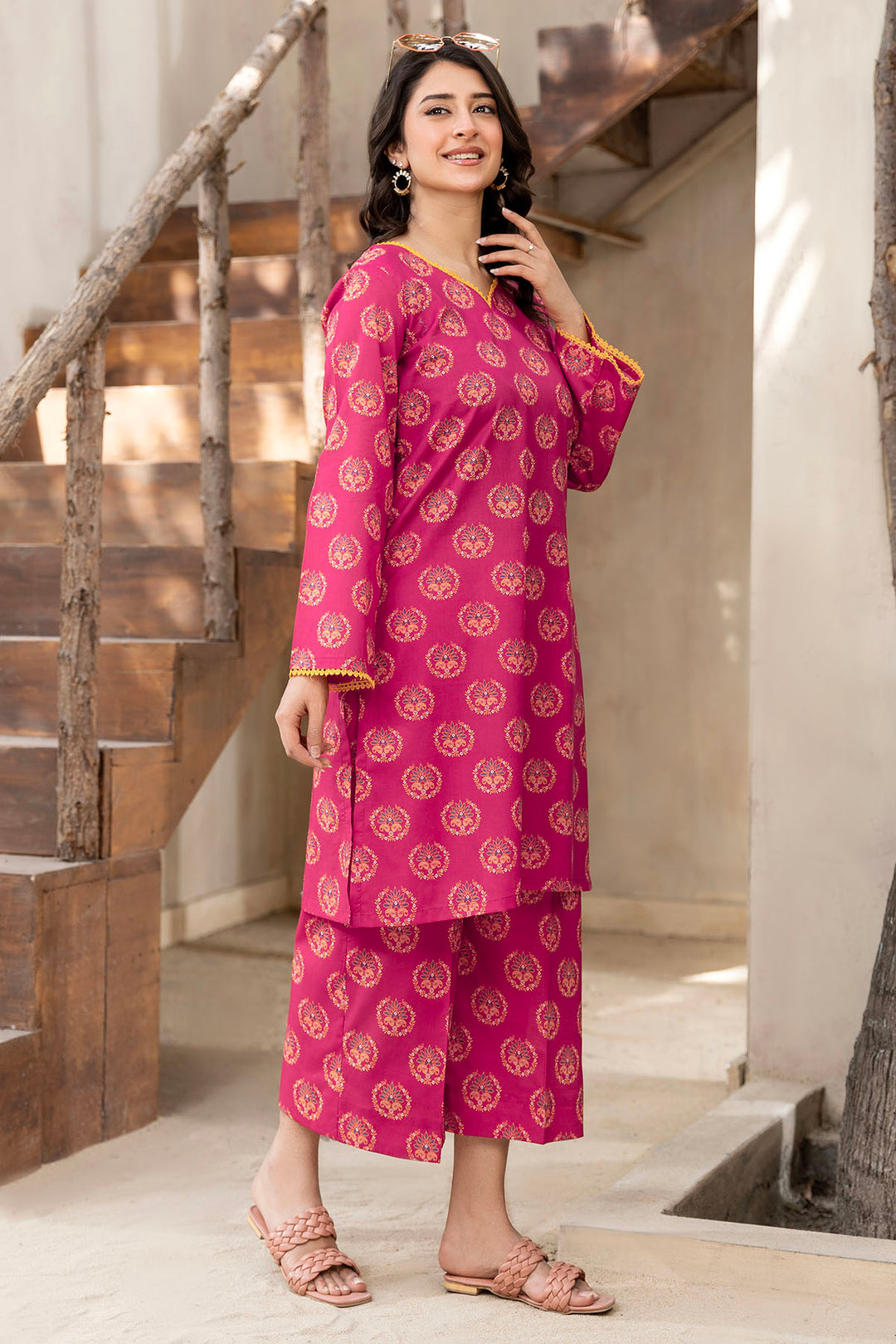 5530-BALBALA DIGITAL PRINTED LAWN STITCHED
