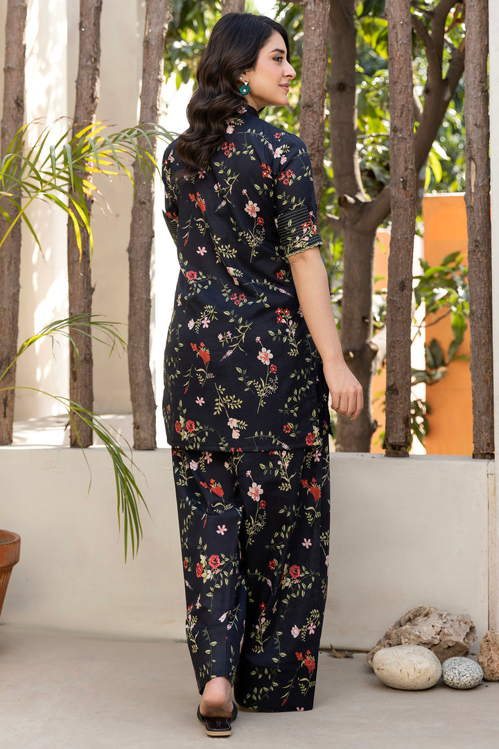 5532-ZOHAL DIGITAL PRINTED LAWN STITCHED
