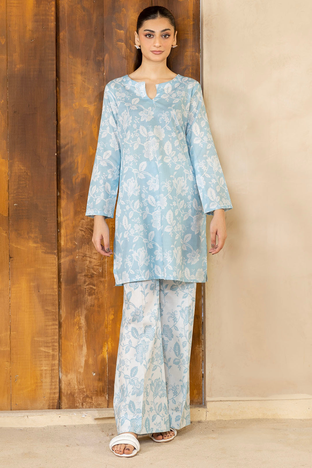 2025 RANG BY MOTIFZ DIGITAL PRINTED LAWN VOL 6