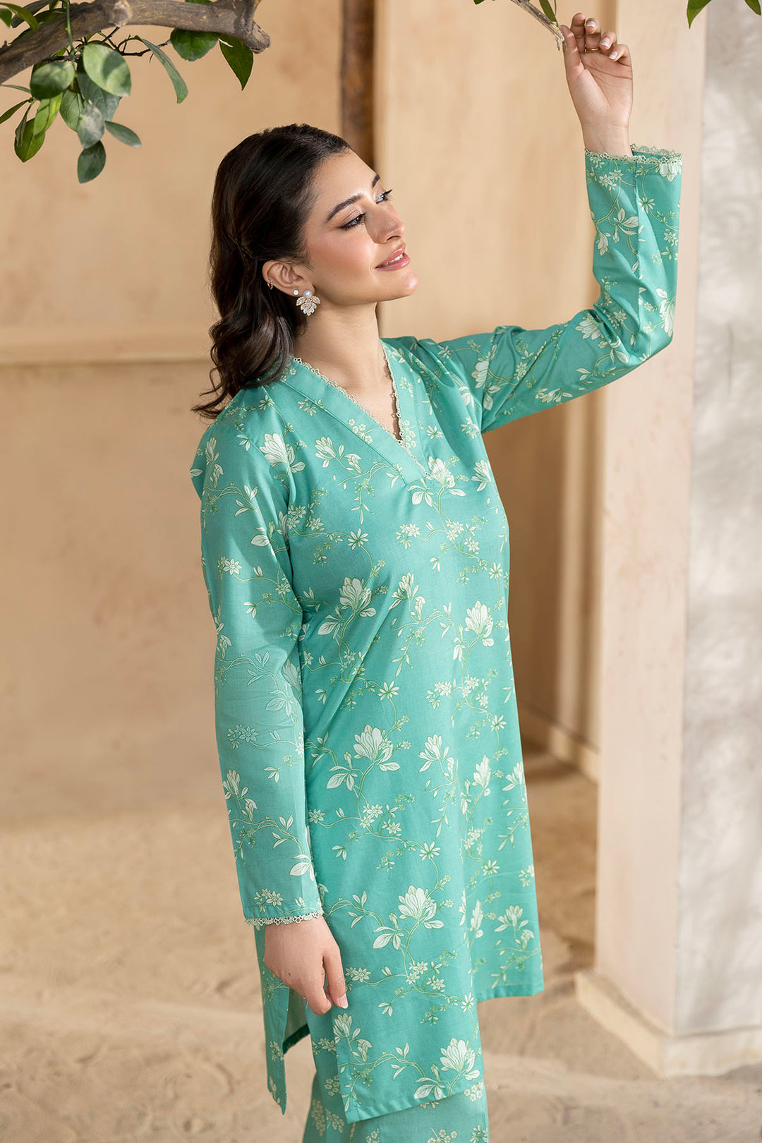 5542-DIWA DIGITAL PRINTED LAWN UNSTITCHED