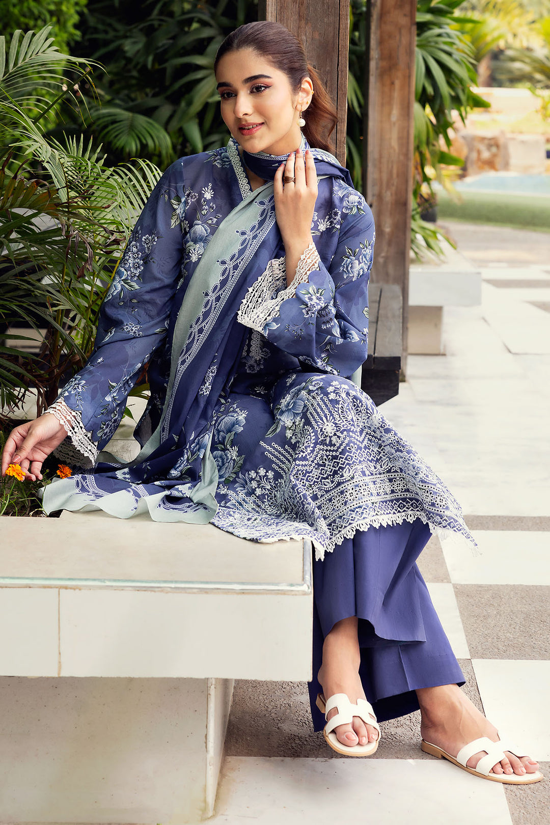 5572-MAISIE DIGITAL PRINTED LAWN UNSTITCHED