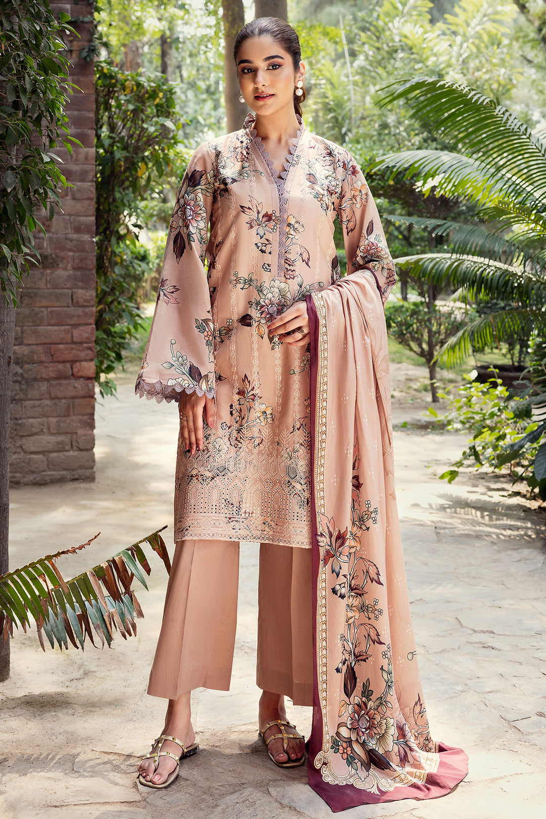 2025 UMANG BY MOTIFZ DIGITAL PRINTED EMBROIDERED LAWN VOL 3