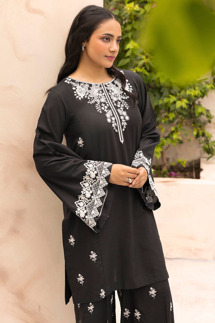5597-NOVALYN EMBROIDERED LAWN STITCHED