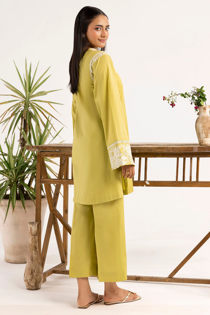 5600-CELYNA EMBROIDERED LAWN STITCHED
