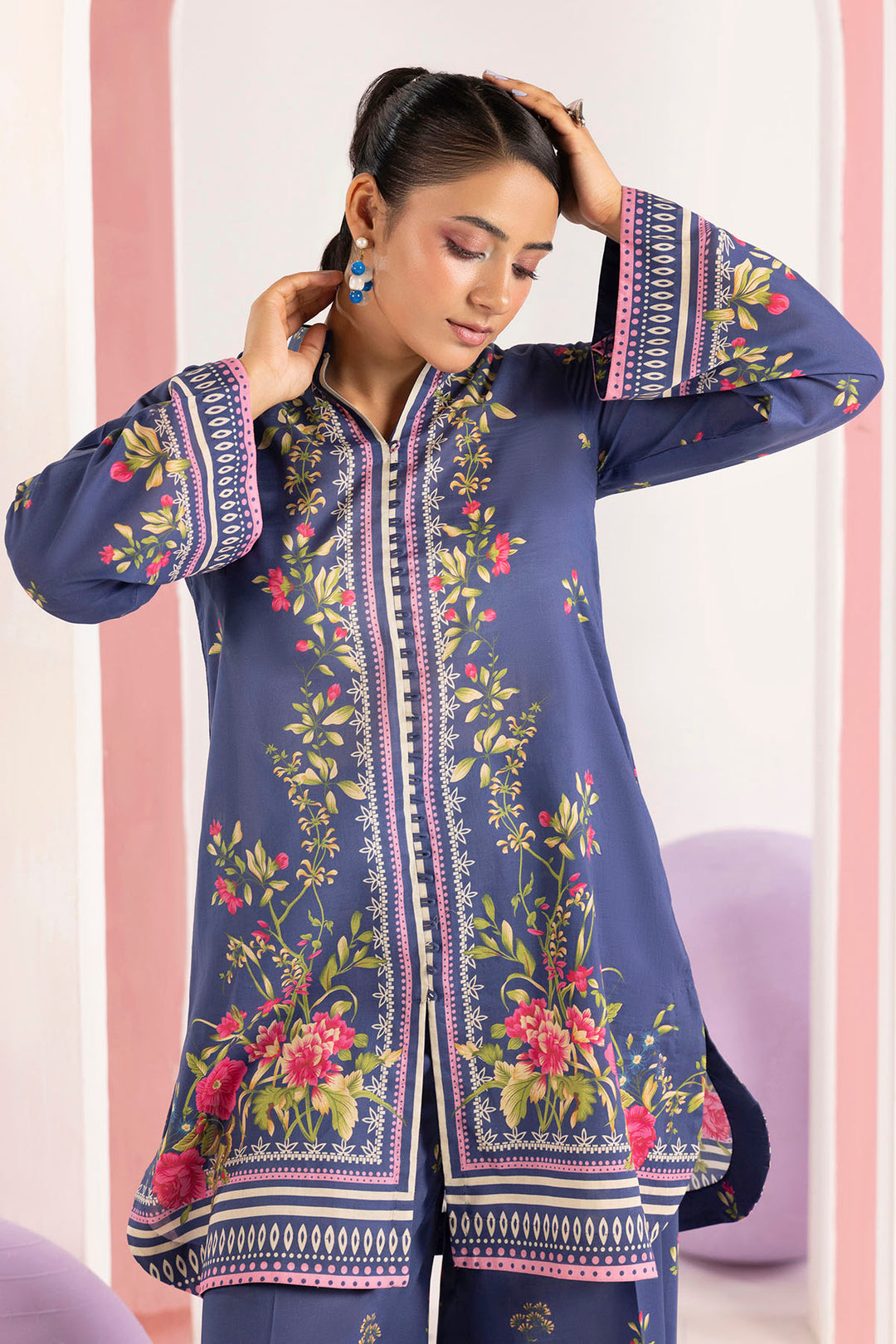 5624-AILSA DIGITAL PRINTED CAMBRIC STITCHED