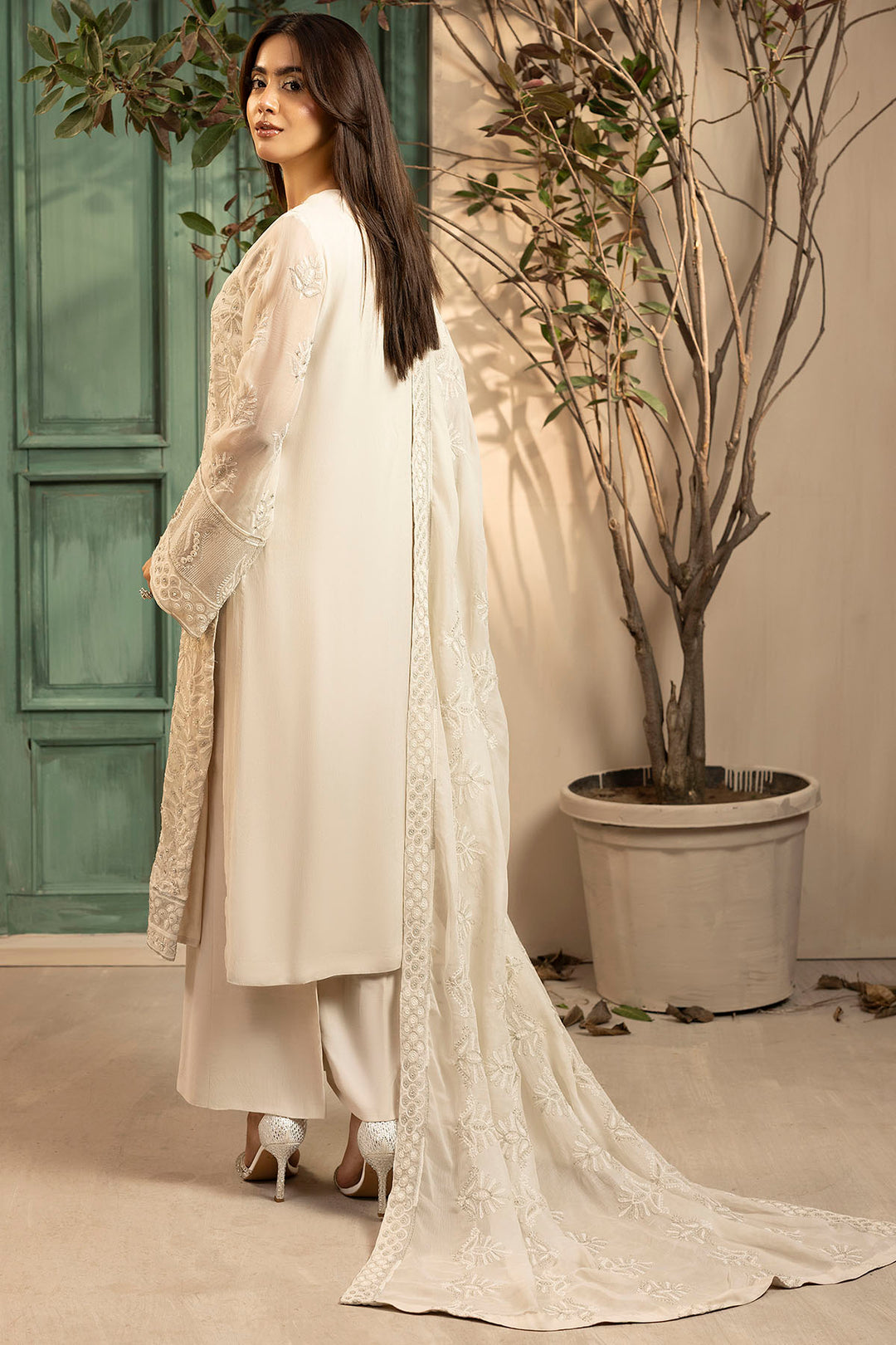 5647-FRAN EMBROIDERED CRINKLE CHIFFON UNSTITCHED