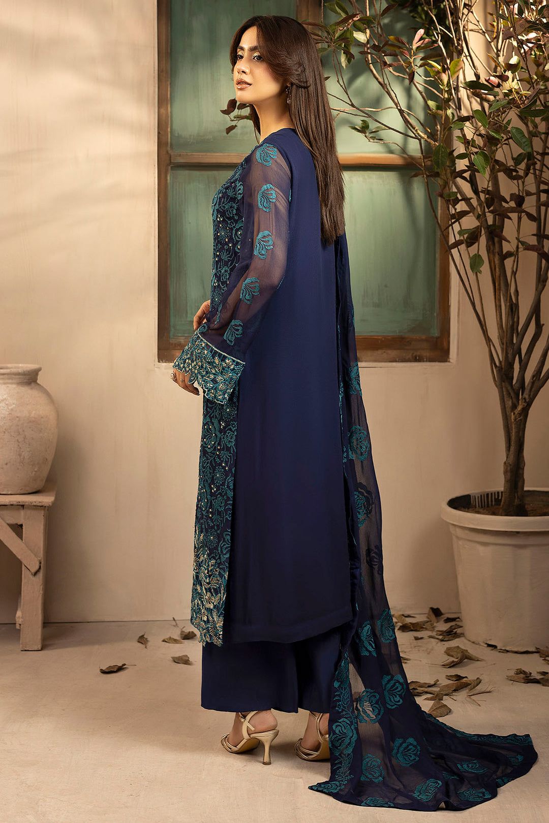 5650-ARELA EMBROIDERED CRINKLE CHIFFON UNSTITCHED