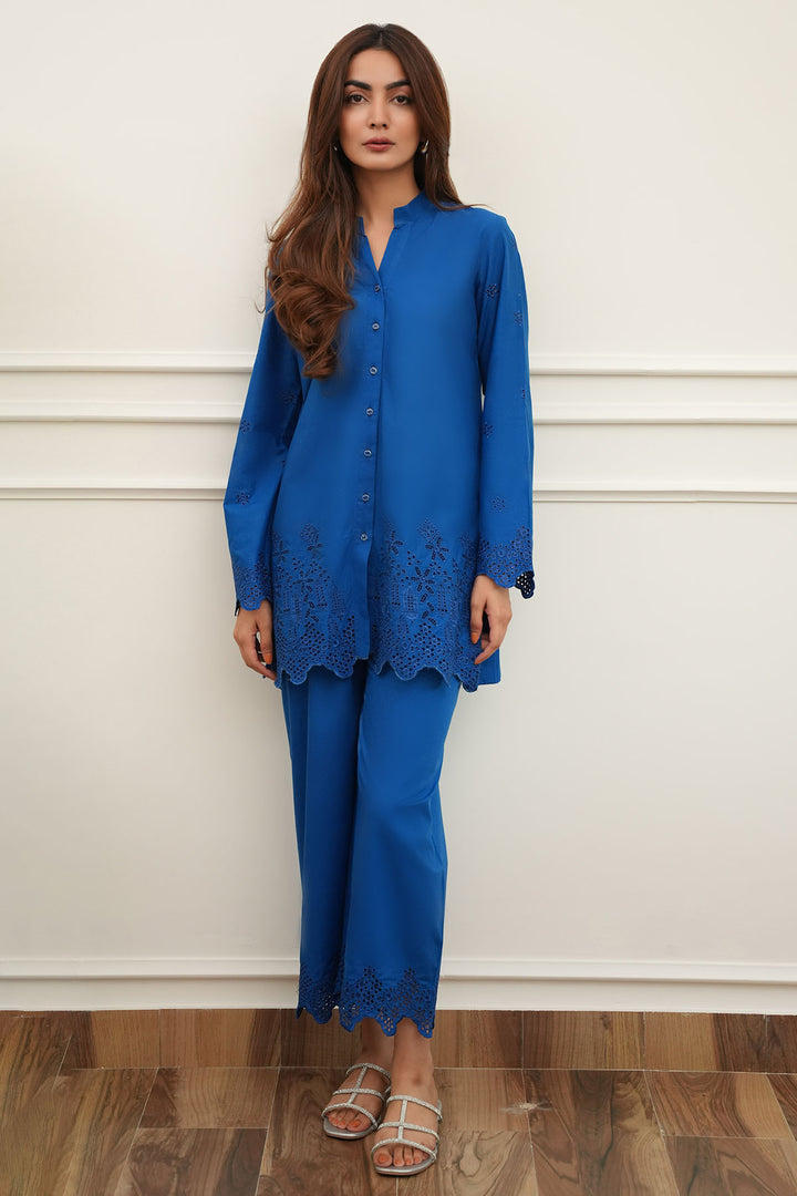 5665-CLEO EMBROIDERED CAMBRIC STITCHED