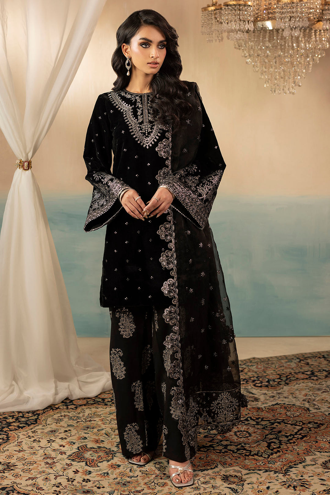 5670-KATIE EMBROIDERED VELVET UNSTITCHED