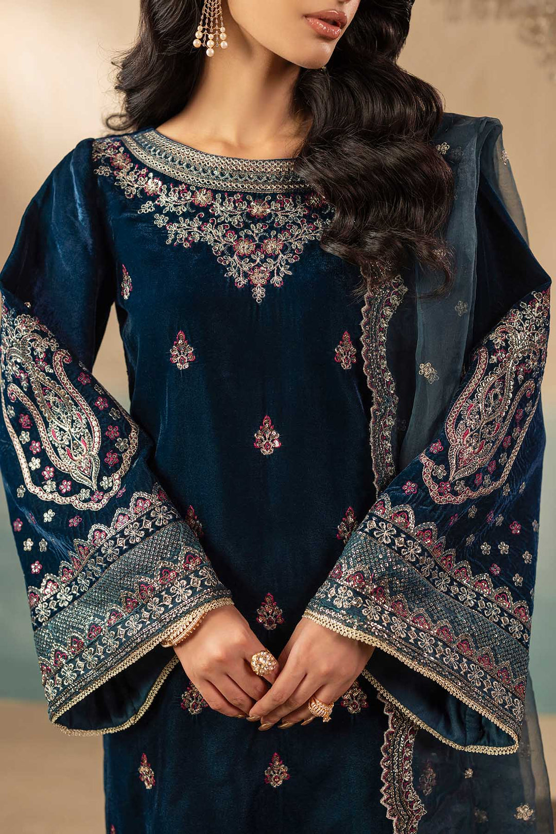 5671-STORM EMBROIDERED VELVET UNSTITCHED