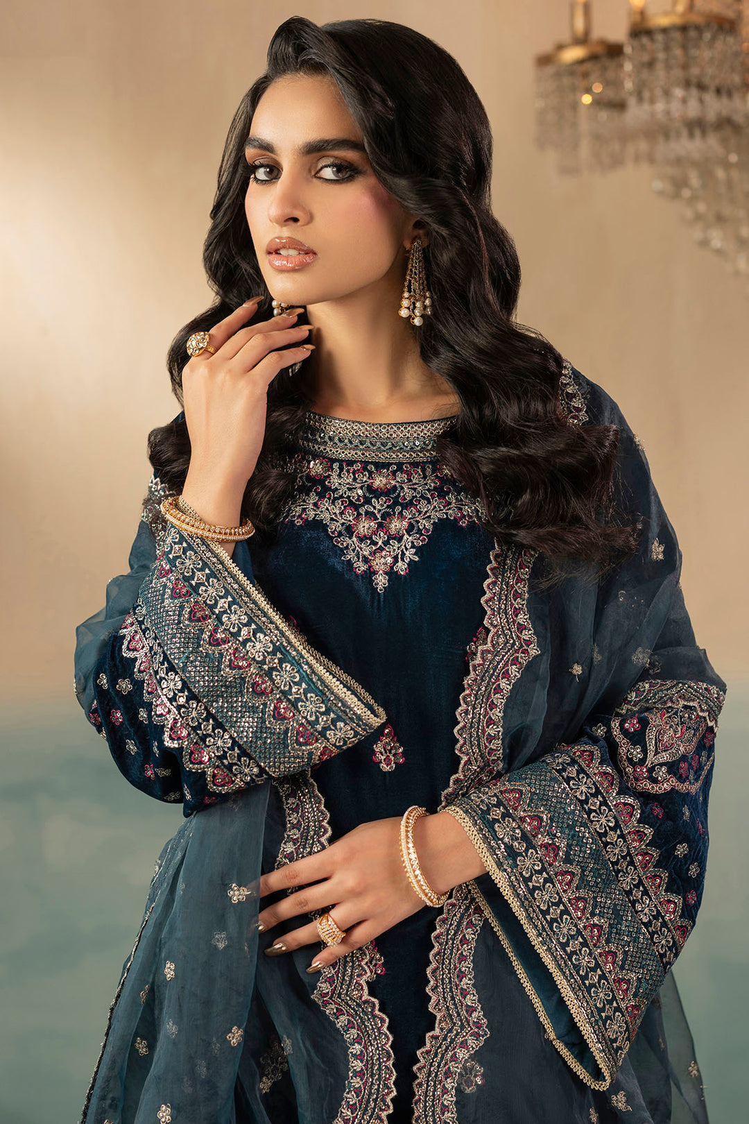 5671-STORM EMBROIDERED VELVET UNSTITCHED