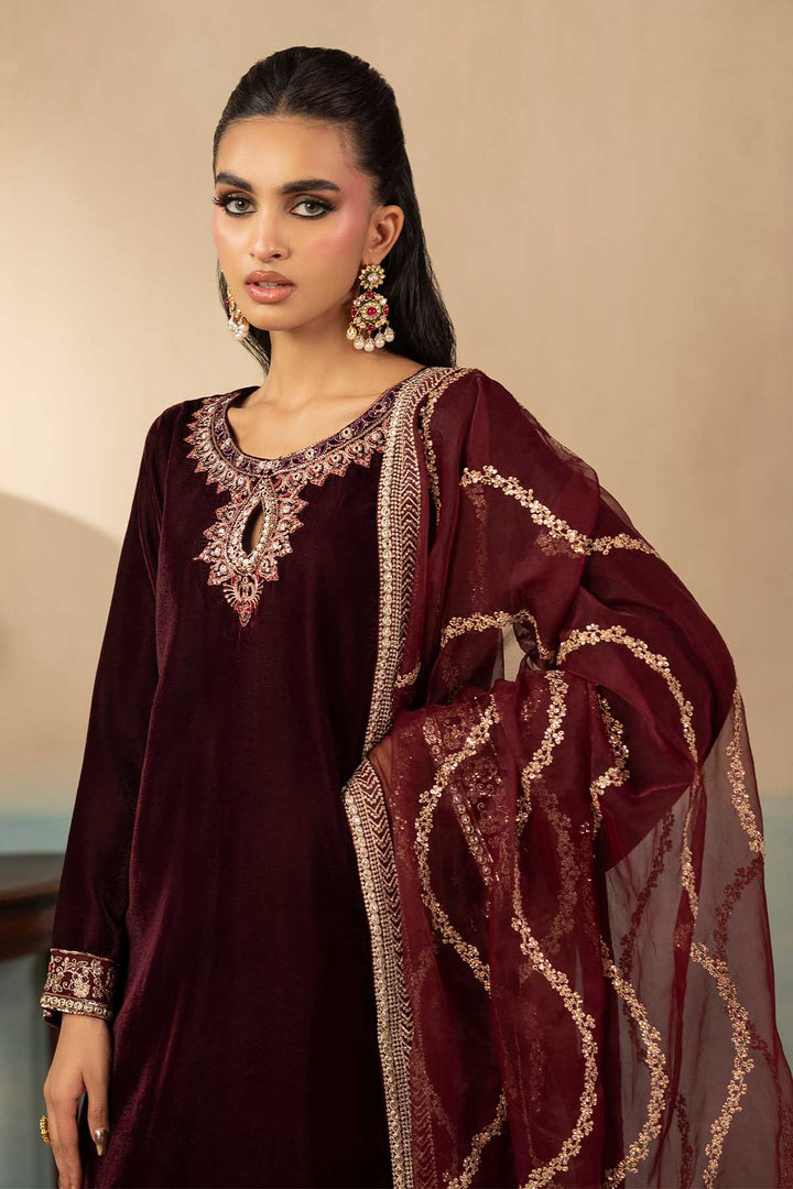 5672-ELSIE EMBROIDERED VELVET UNSTITCHED