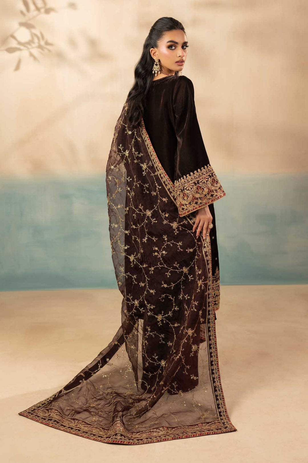 5673-ALMA EMBROIDERED VELVET UNSTITCHED