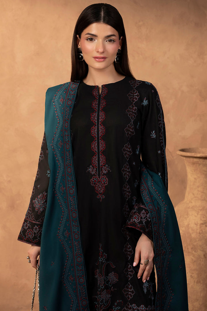 5680-SIERRA EMBROIDERED KHADDAR STITCHED