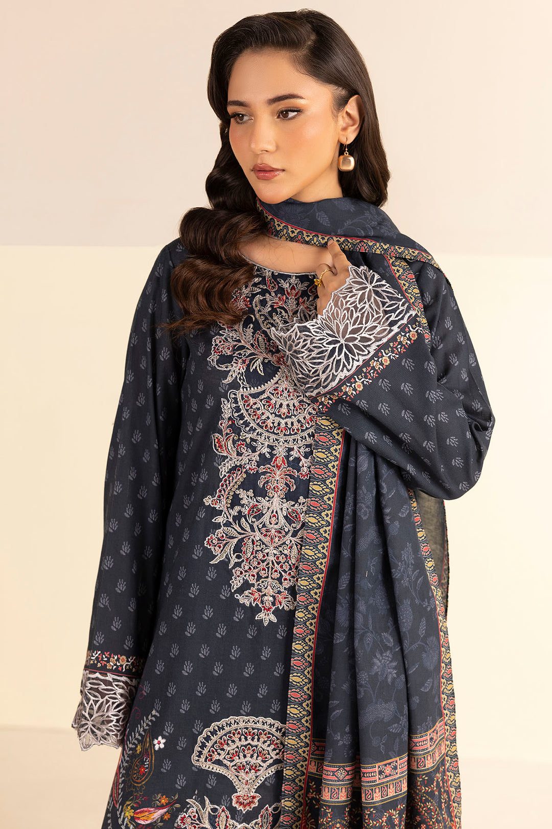 5705-MUNIHA DIGITAL PRINTED LINEN UNSTITCHED