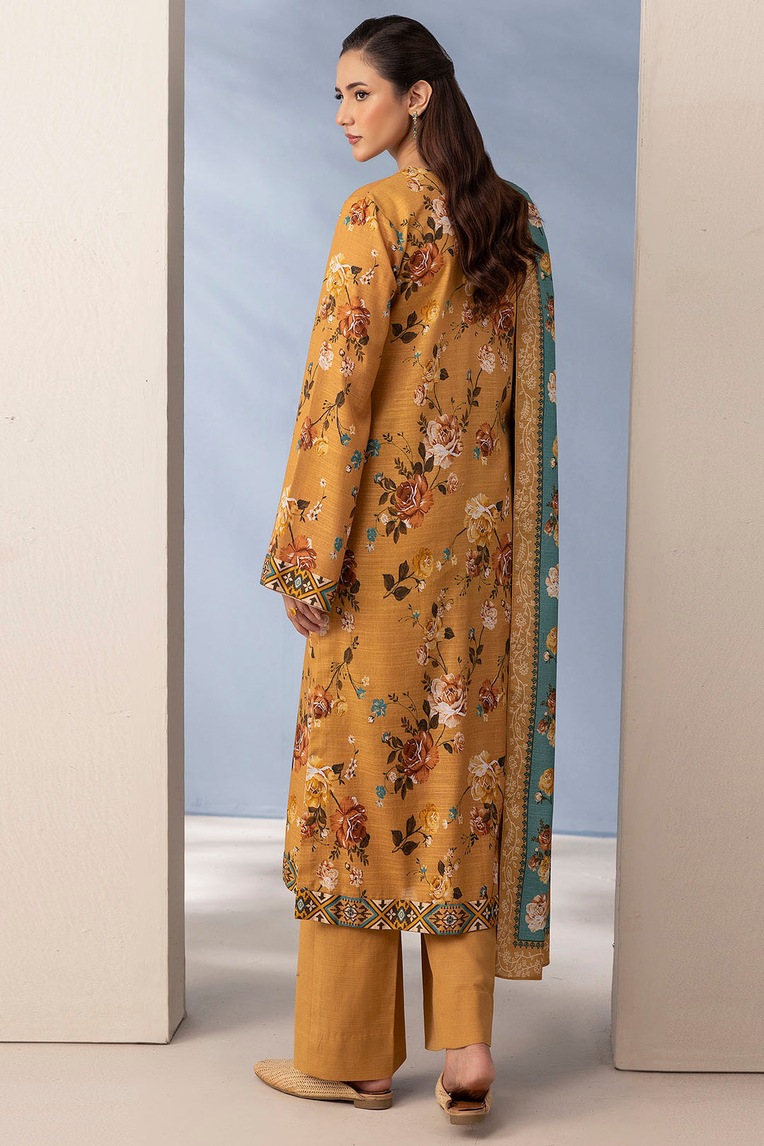 5720-REENA DIGITAL PRINTED KHADDAR STITCHED