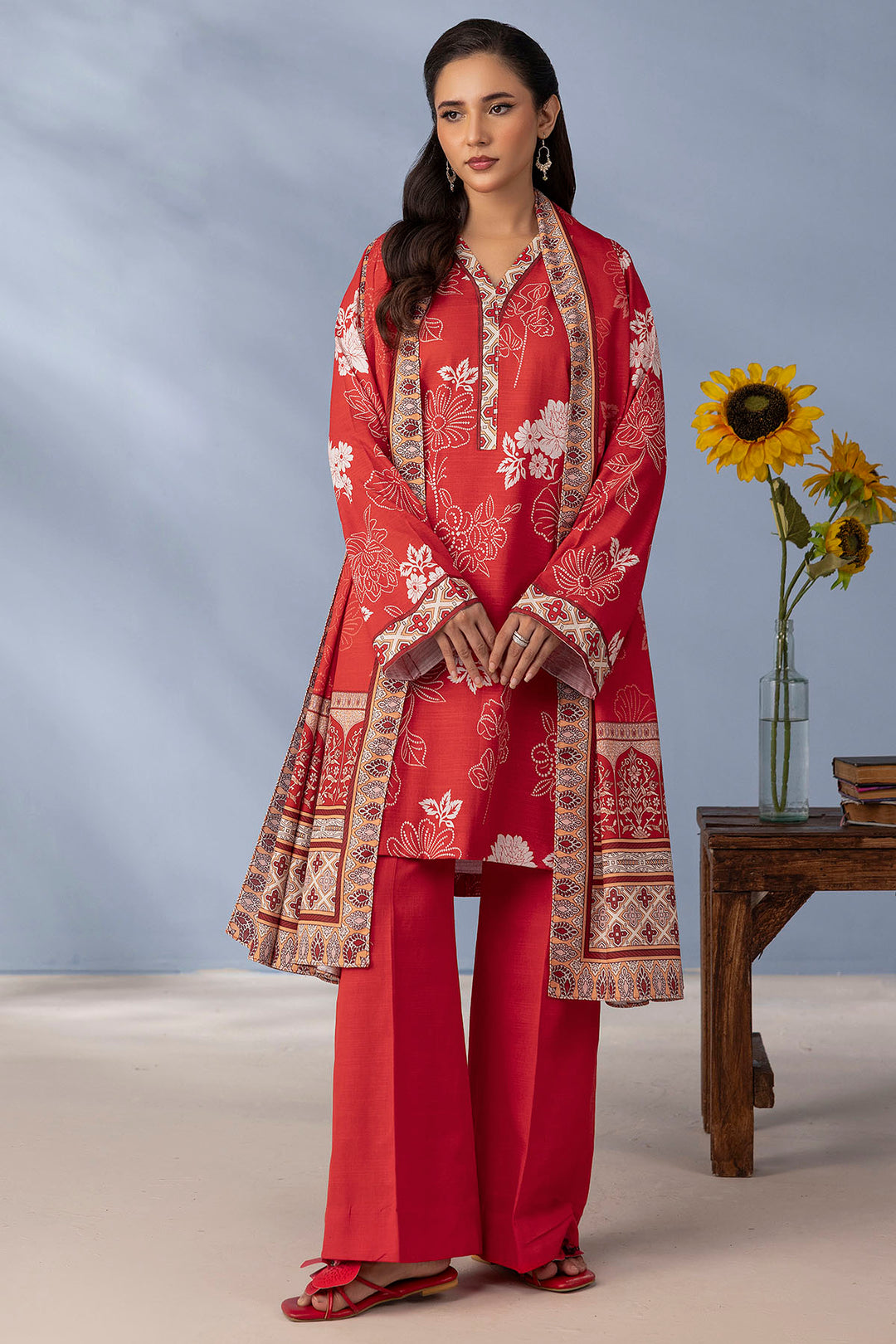5725-EIRA DIGITAL PRINTED KHADDAR STITCHED