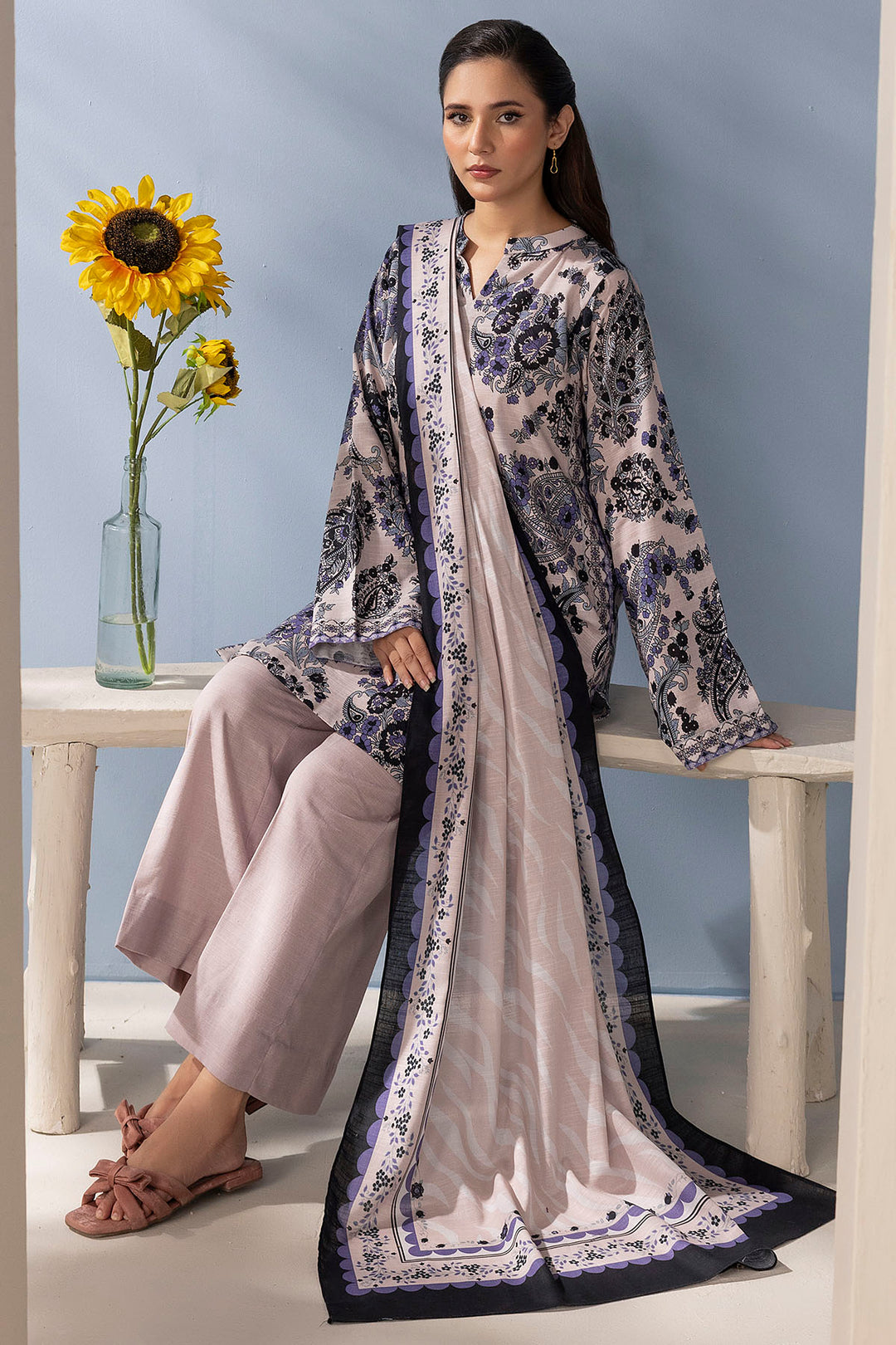 5727-RAHI DIGITAL PRINTED KHADDAR STITCHED