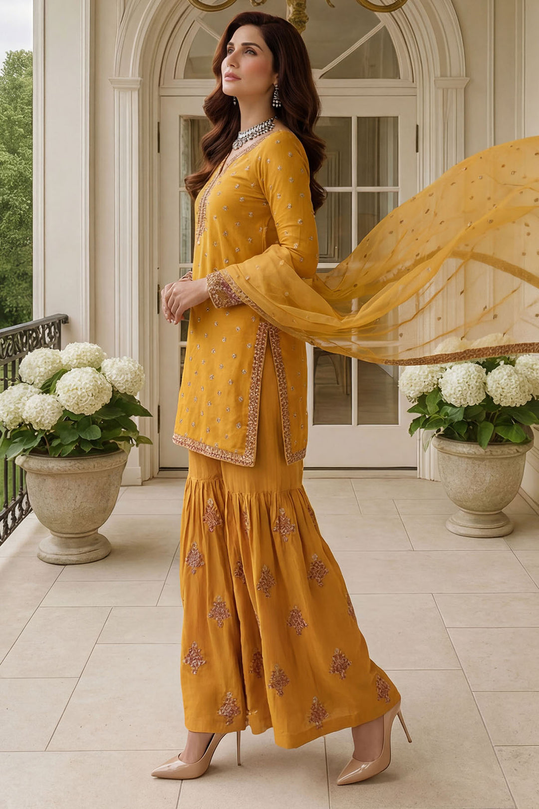 5753-LILY EMBROIDERED SILK STITCHED