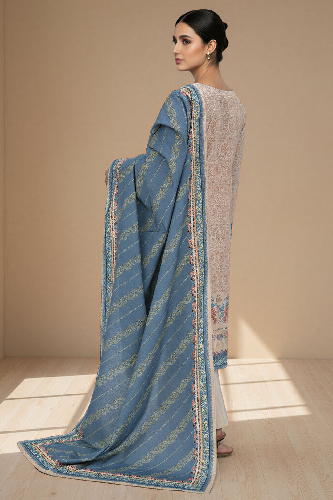 5769-HADIA DIGITAL PRINTED KHADDAR STITCHED