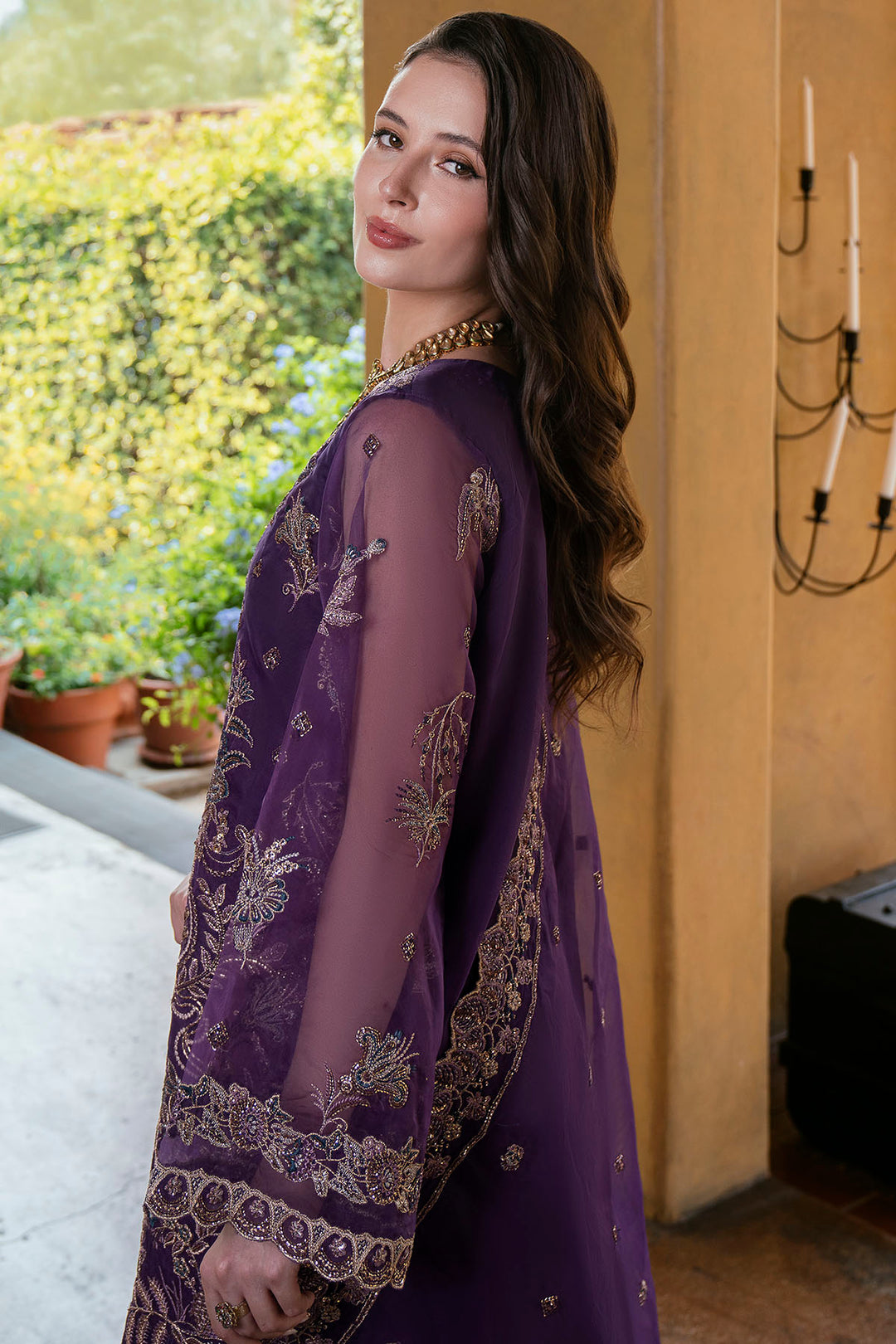 5810-ROSA EMBROIDERED ORGANZA UNSTITCHED