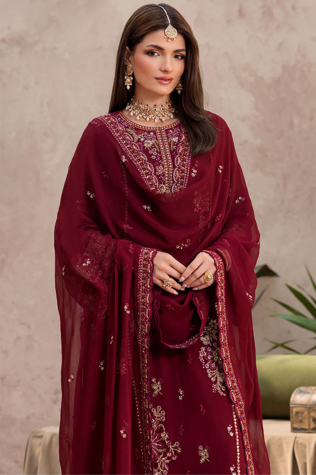 5828-ELLIE EMBROIDERED CRINKLE CHIFFON STITCHED