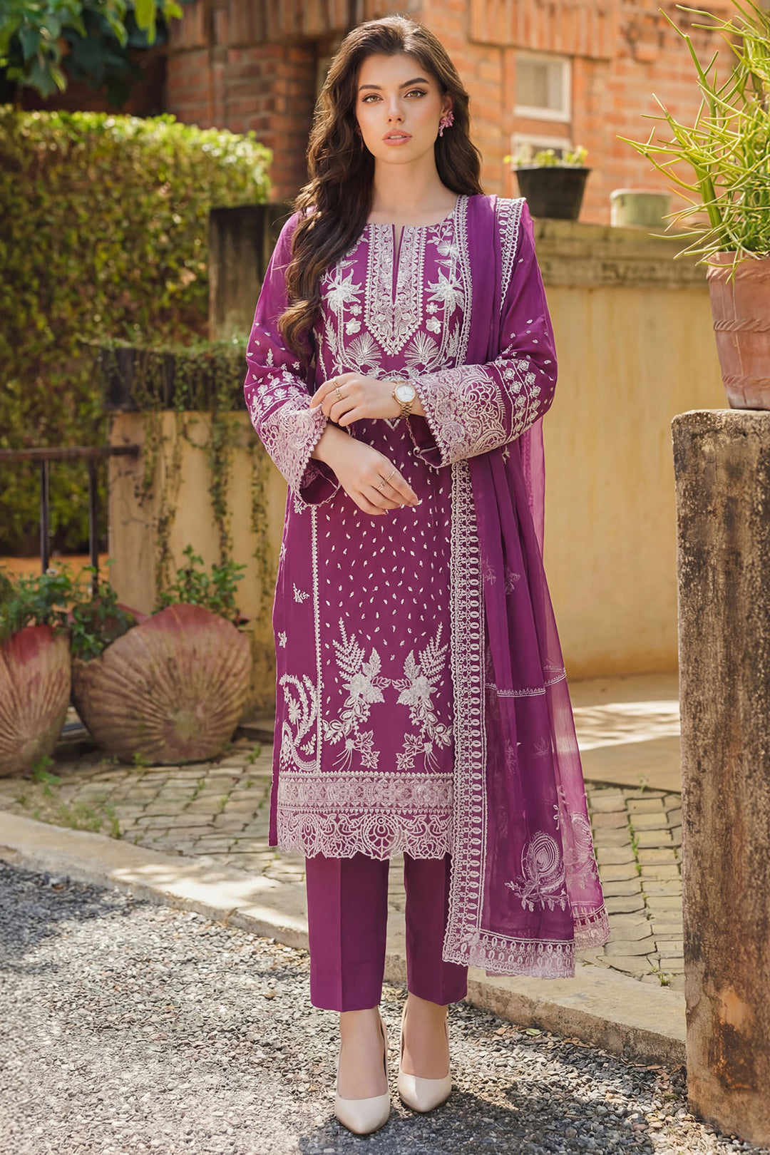 5840-ORCHID EMBROIDERED LAWN UNSTITCHED