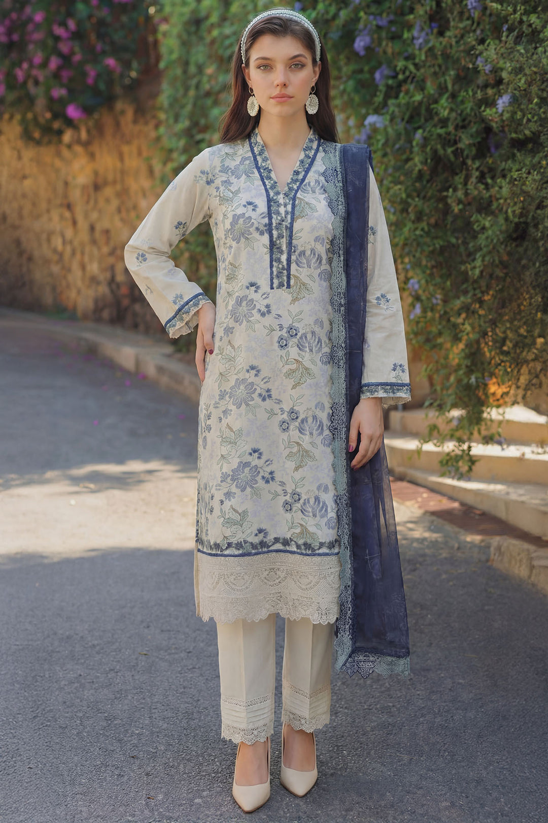 5841-SENNA EMBROIDERED LAWN UNSTITCHED