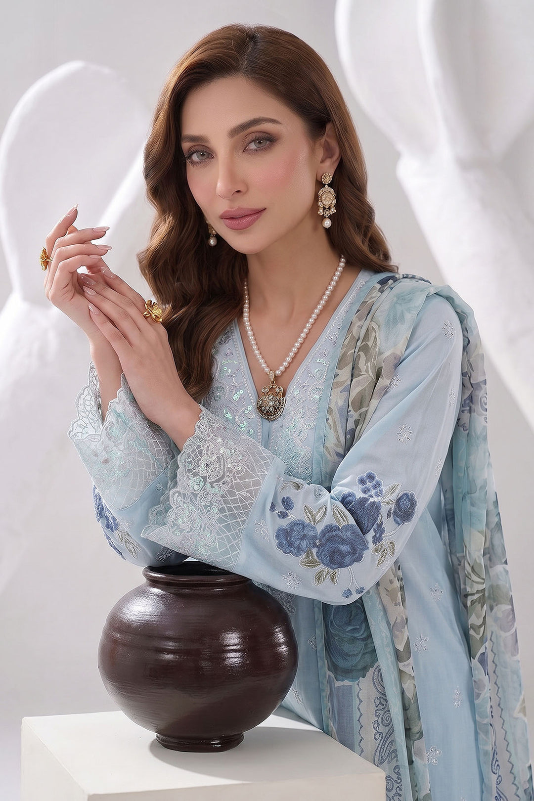 5878-ZARTASHA EMBROIDERED LAWN UNSTITCHED