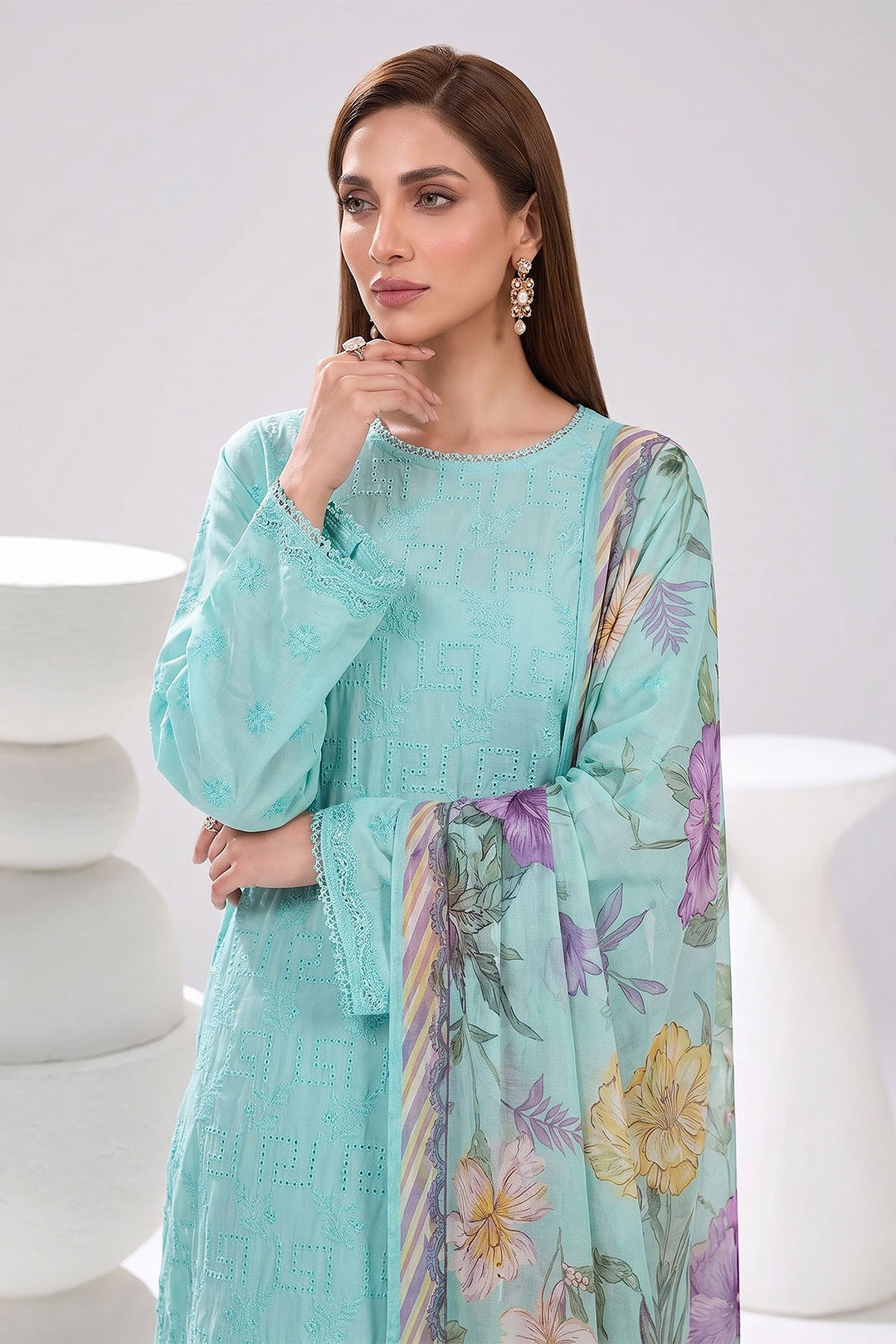 5879-ABDAR EMBROIDERED LAWN UNSTITCHED