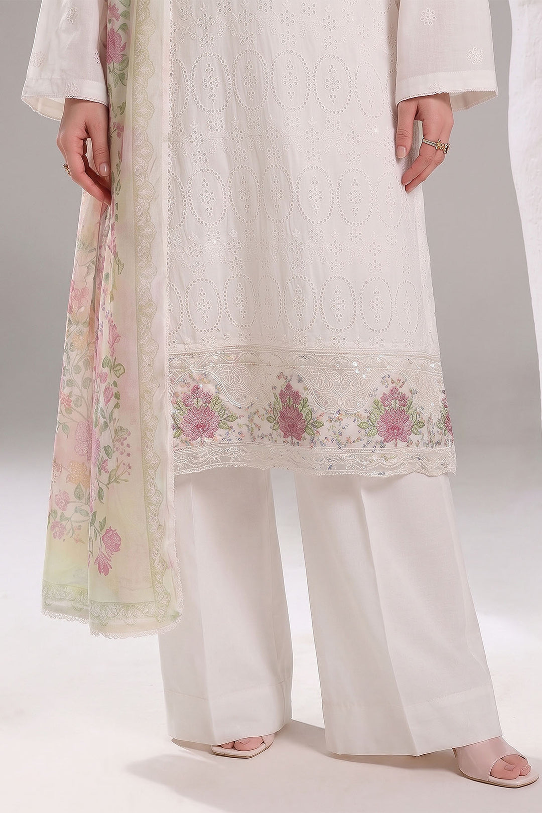 5880-HANEEN EMBROIDERED LAWN UNSTITCHED