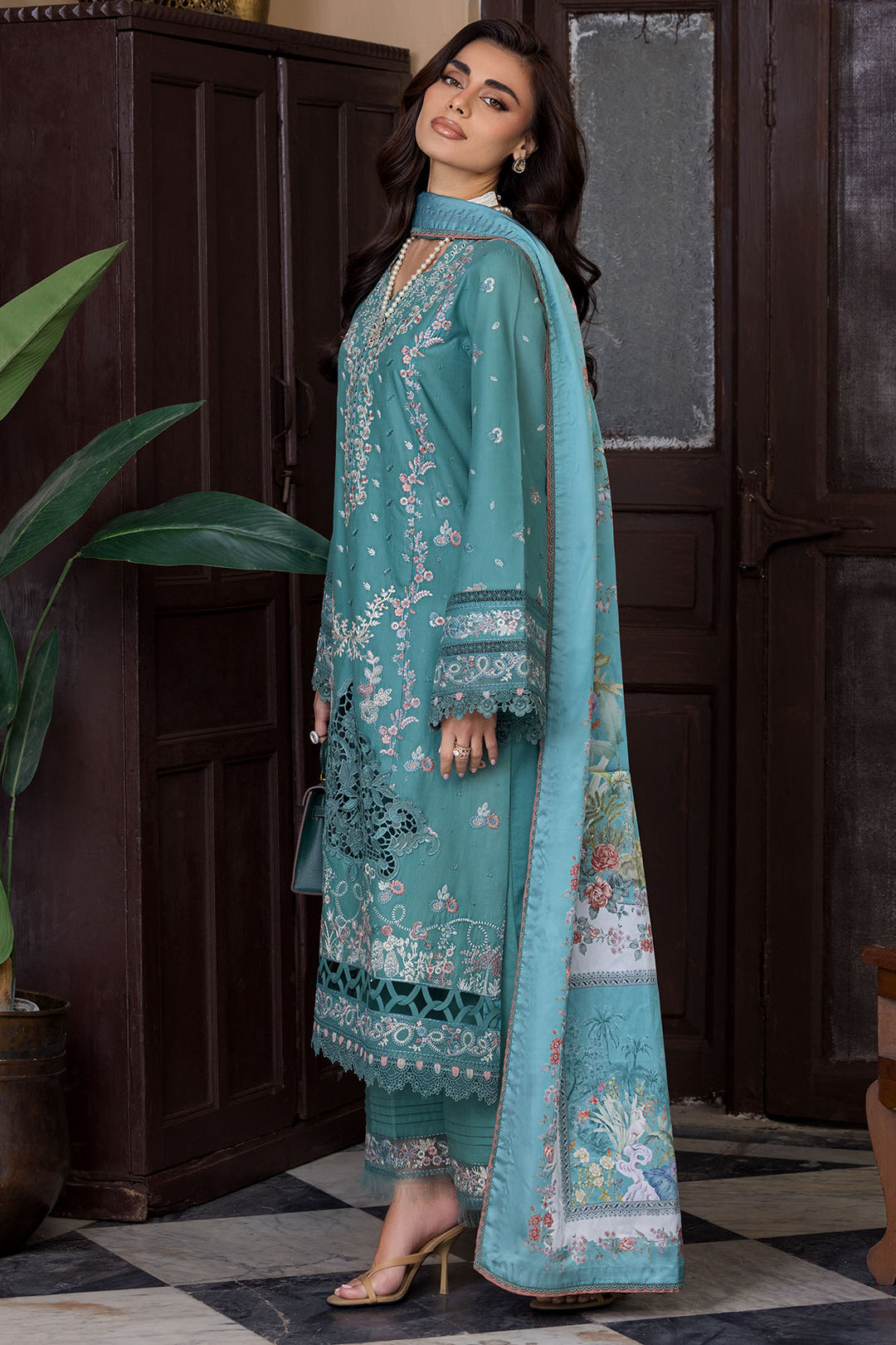 5922-MIDNIGHT EMBROIDERED LAWN UNSTITCHED