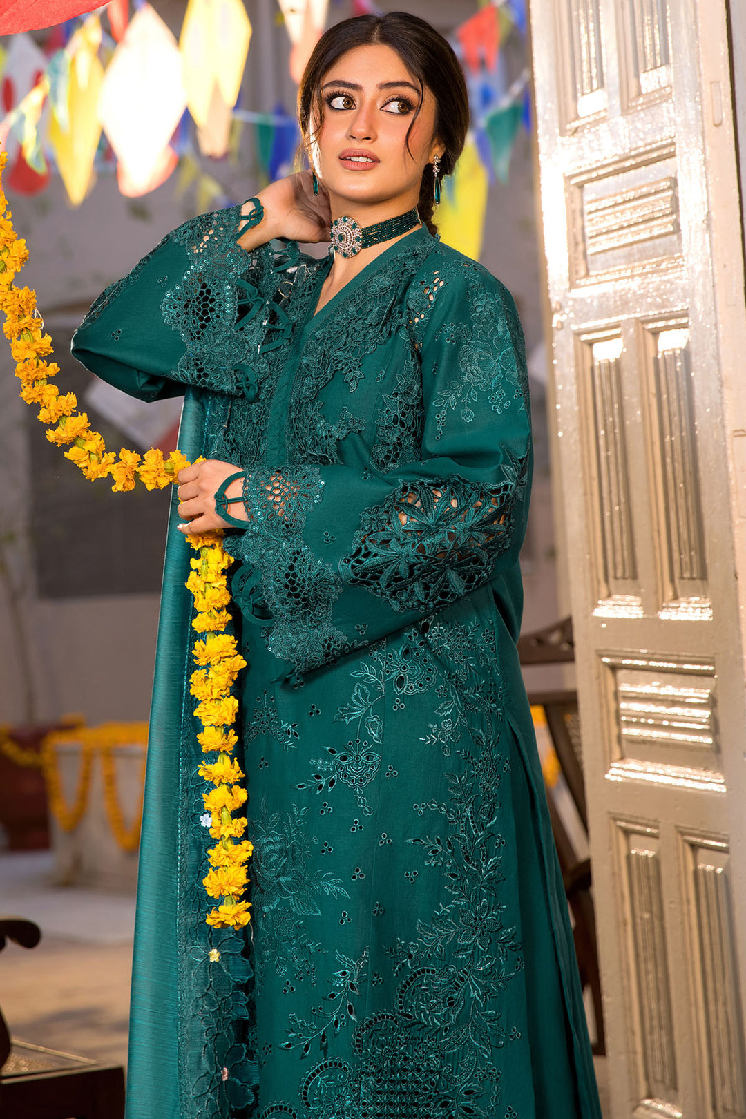 5926-HUES EMBROIDERED LAWN UNSTITCHED