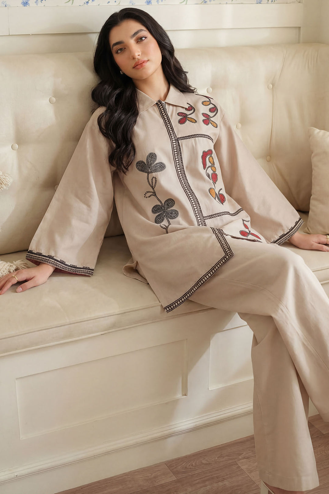 5943-ARIA EMBROIDERED CAMBRIC STITCHED